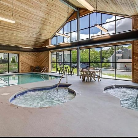 New- Lovely 2-Bdr2Bath Gatlinburg Condo With Resort Indoor Pool Hot Tub Wi-Fi, Great Location المظهر الخارجي الصورة